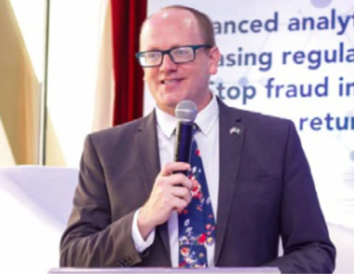 whitestone display image